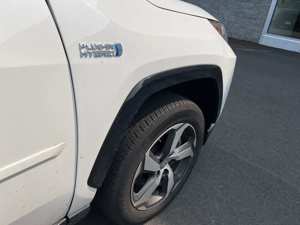 2024 Toyota RAV4 Prime SE 24