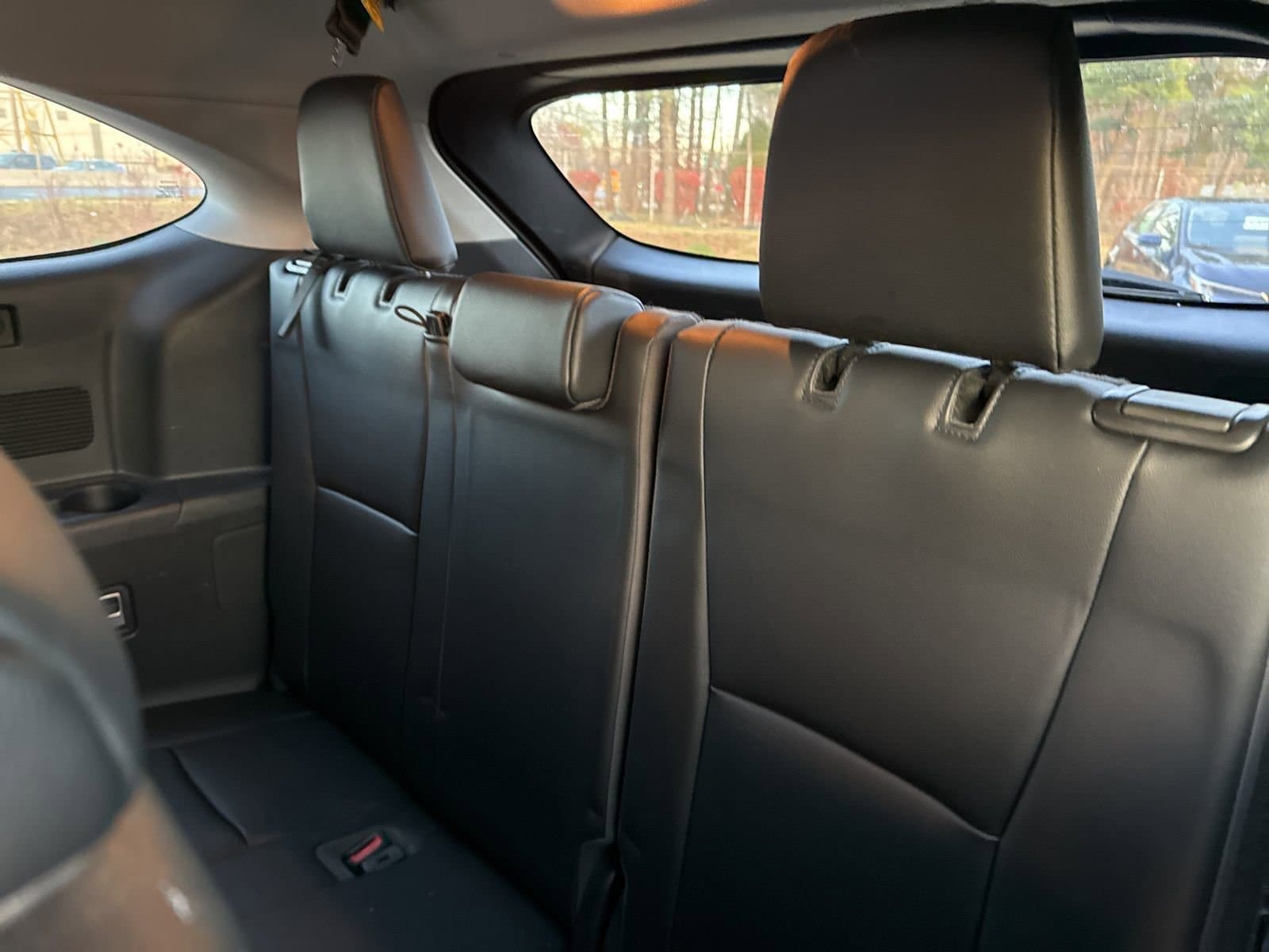 Thumbnail: 2023 Toyota Highlander - 21