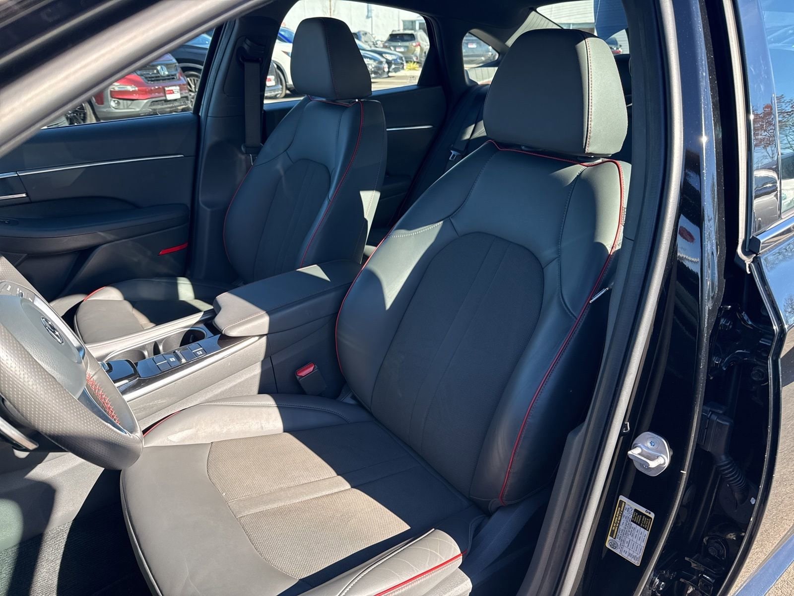 Thumbnail: 2023 Hyundai Sonata - 18