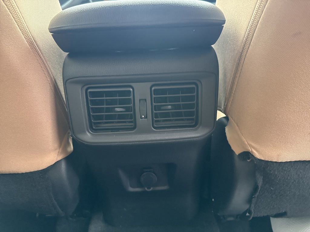 Thumbnail: 2023 Toyota RAV4 - 39