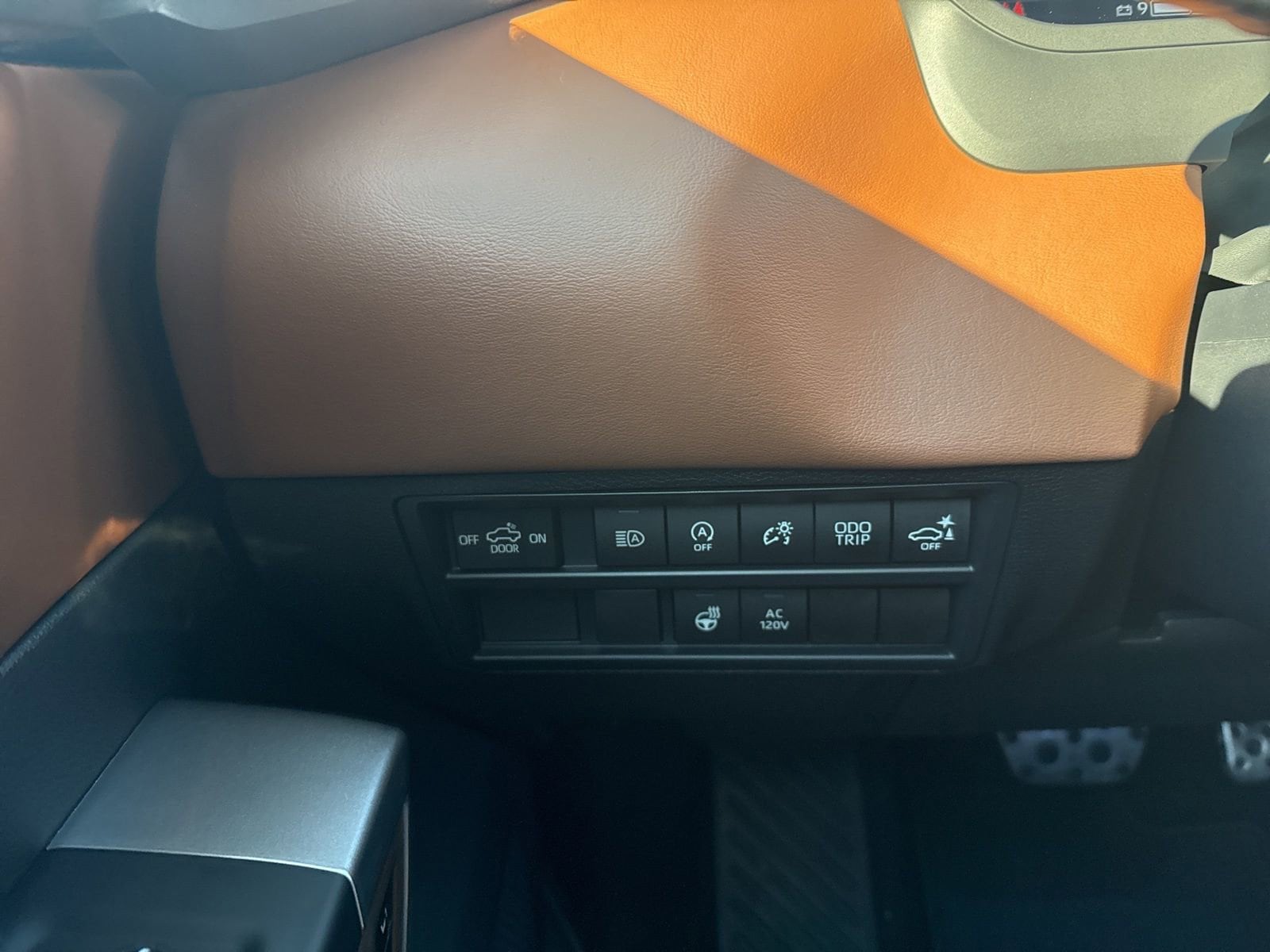 Thumbnail: 2024 Toyota Tundra - 32