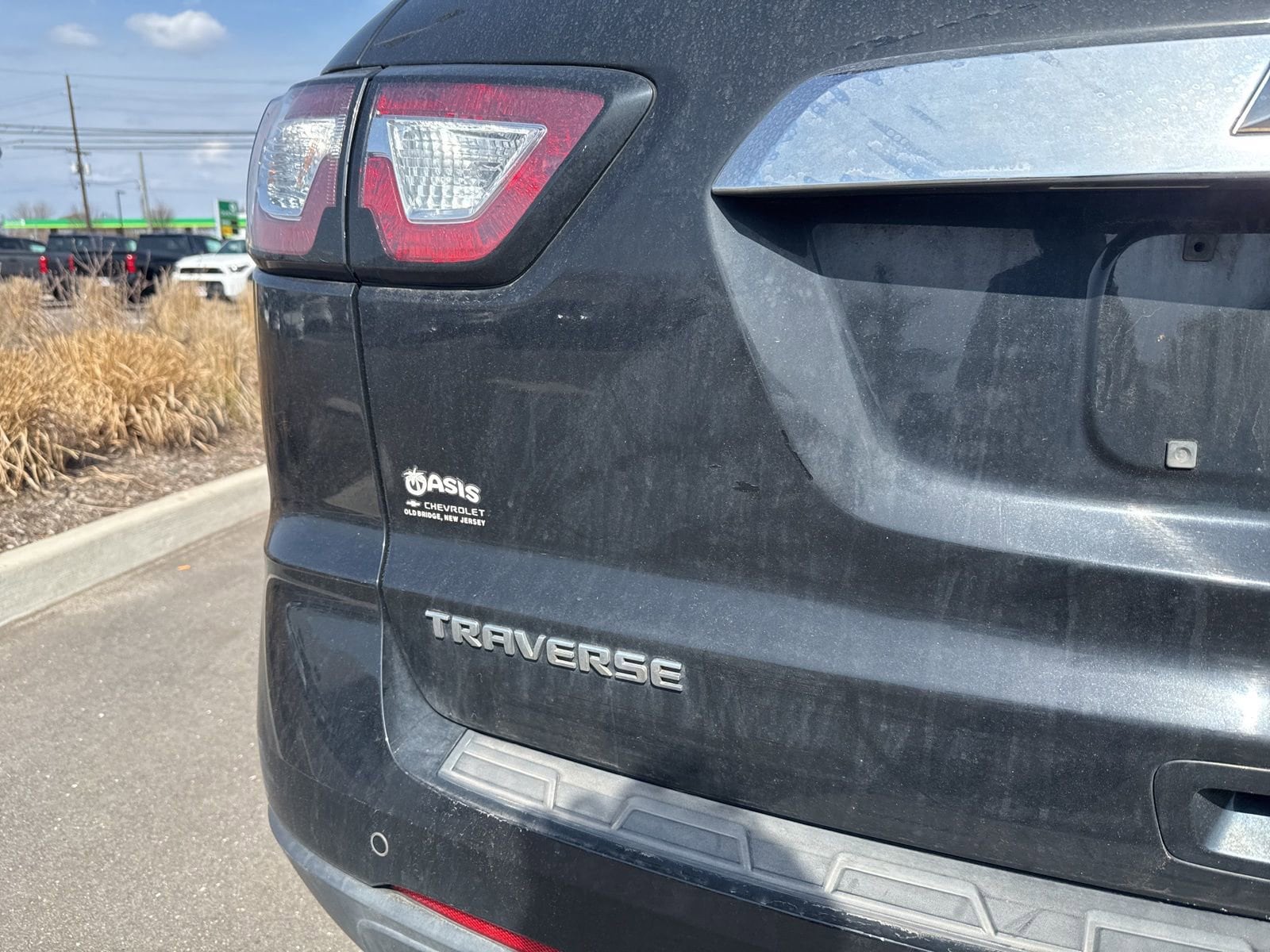 Thumbnail: 2017 Chevrolet Traverse - 16