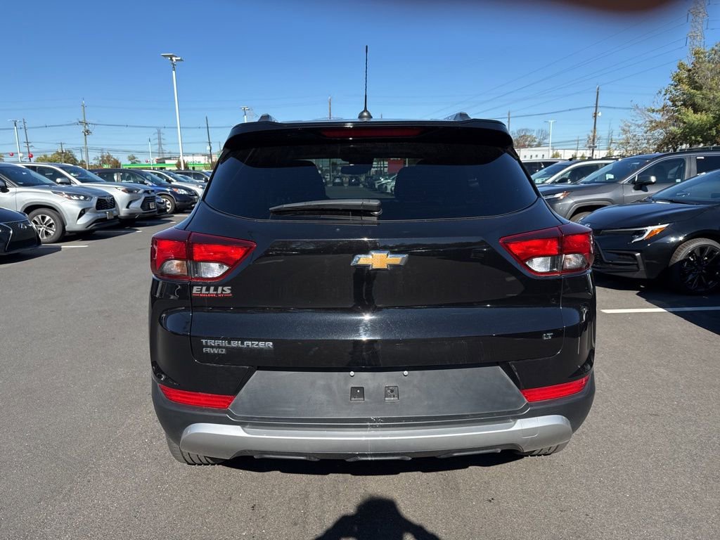 Thumbnail: 2023 Chevrolet TrailBlazer - 6