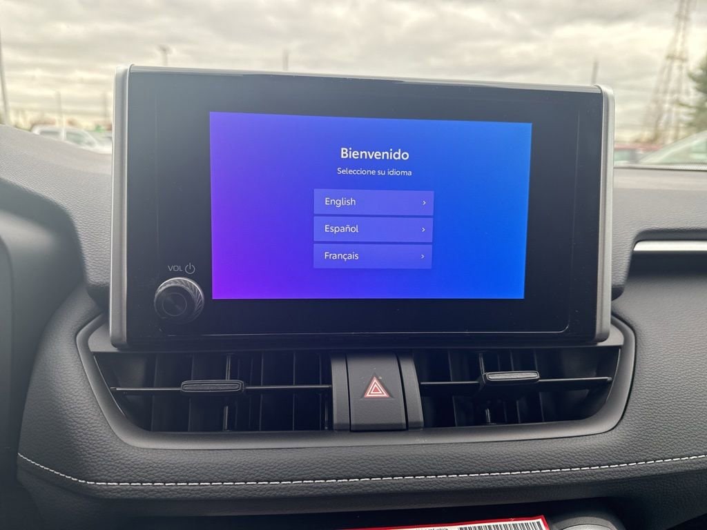 Thumbnail: 2025 Toyota RAV4 - 18