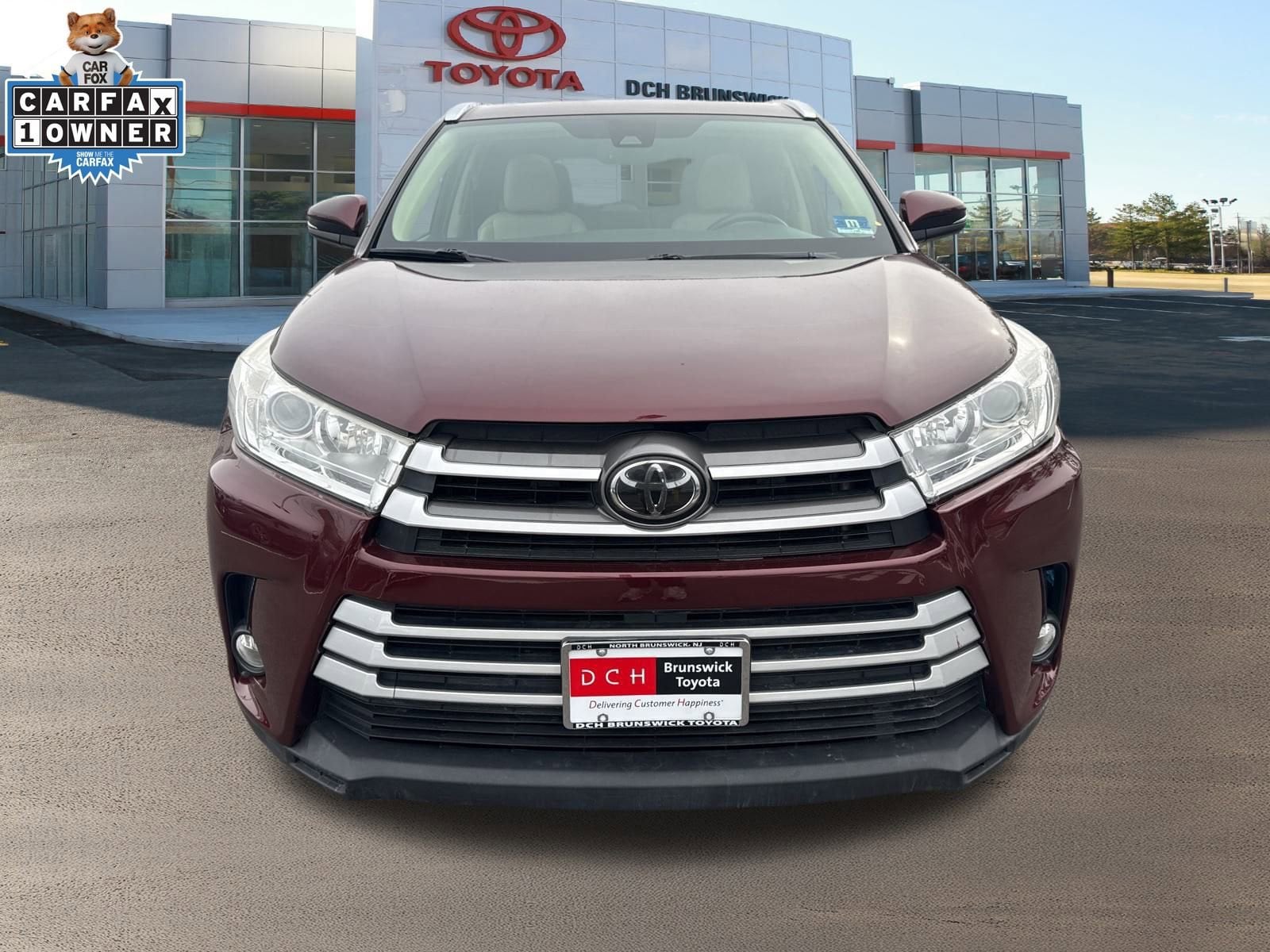 Thumbnail: 2019 Toyota Highlander - 2