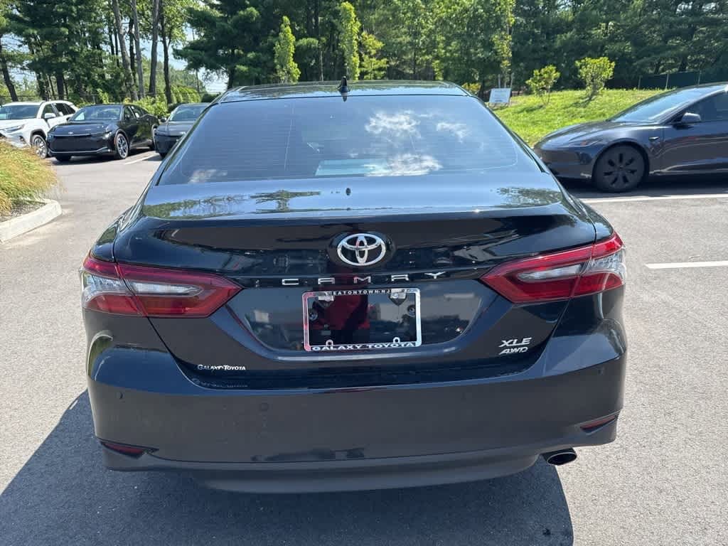 Thumbnail: 2022 Toyota Camry - 6