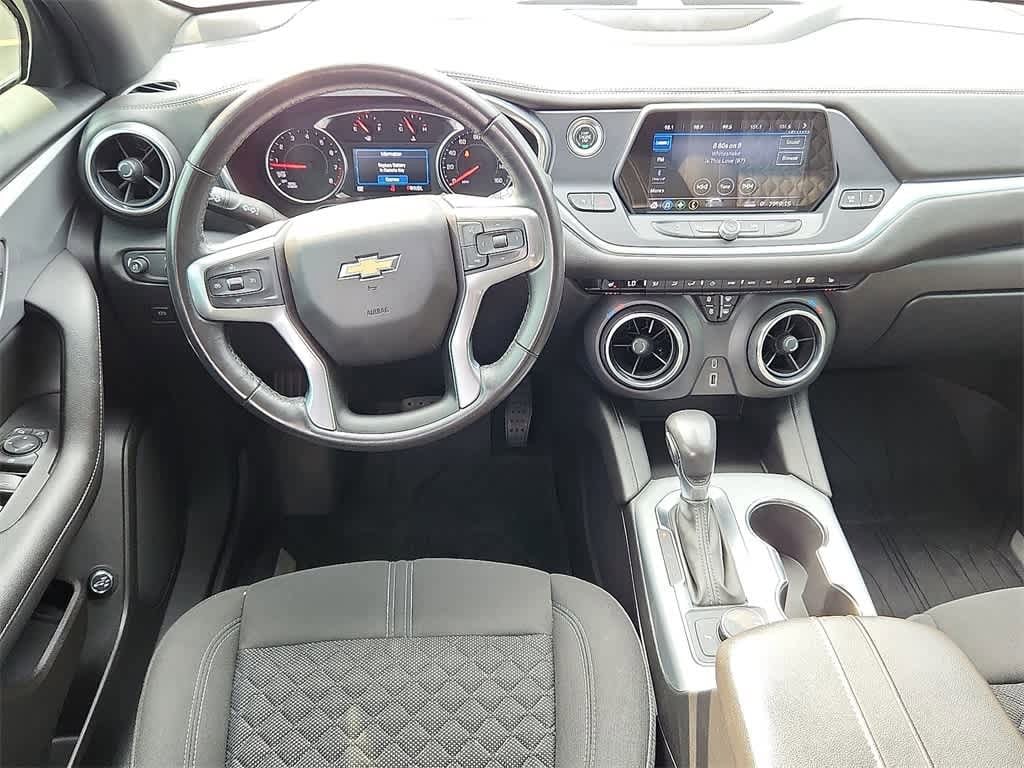 Thumbnail: 2020 Chevrolet Blazer - 17