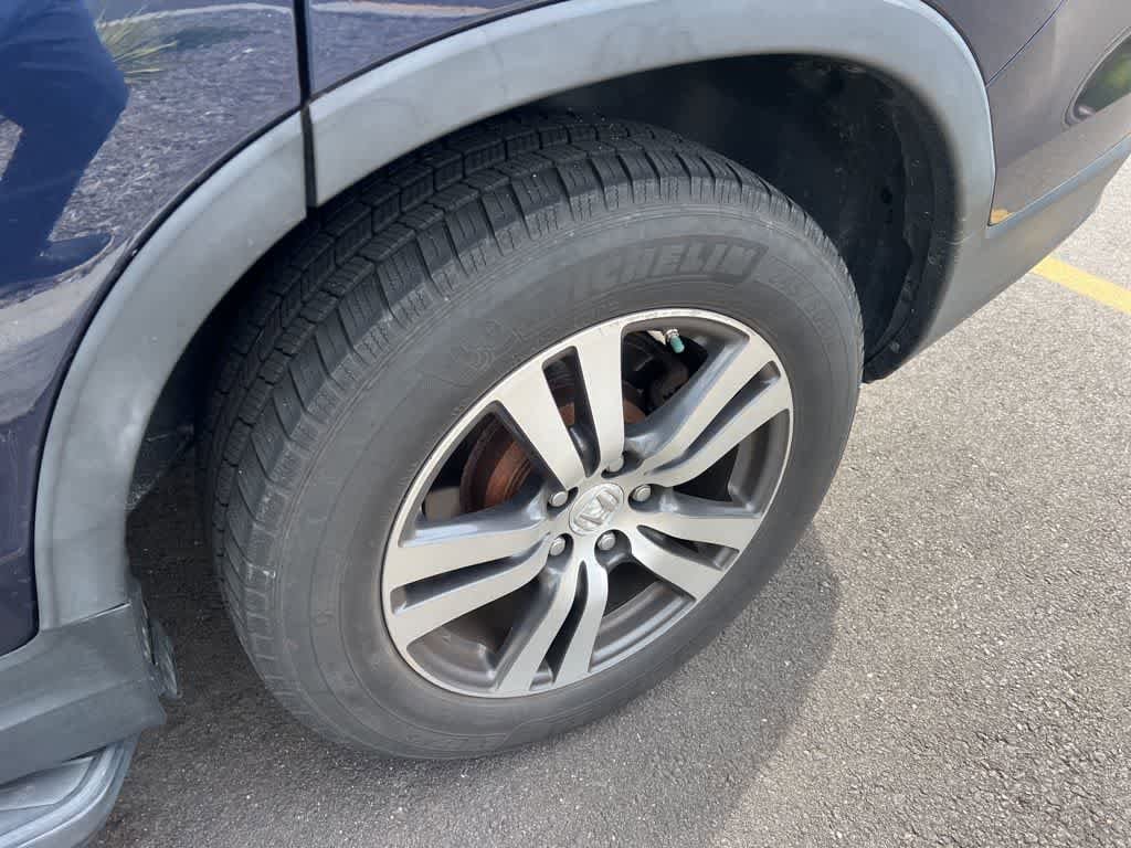 Thumbnail: 2016 Honda Pilot - 25