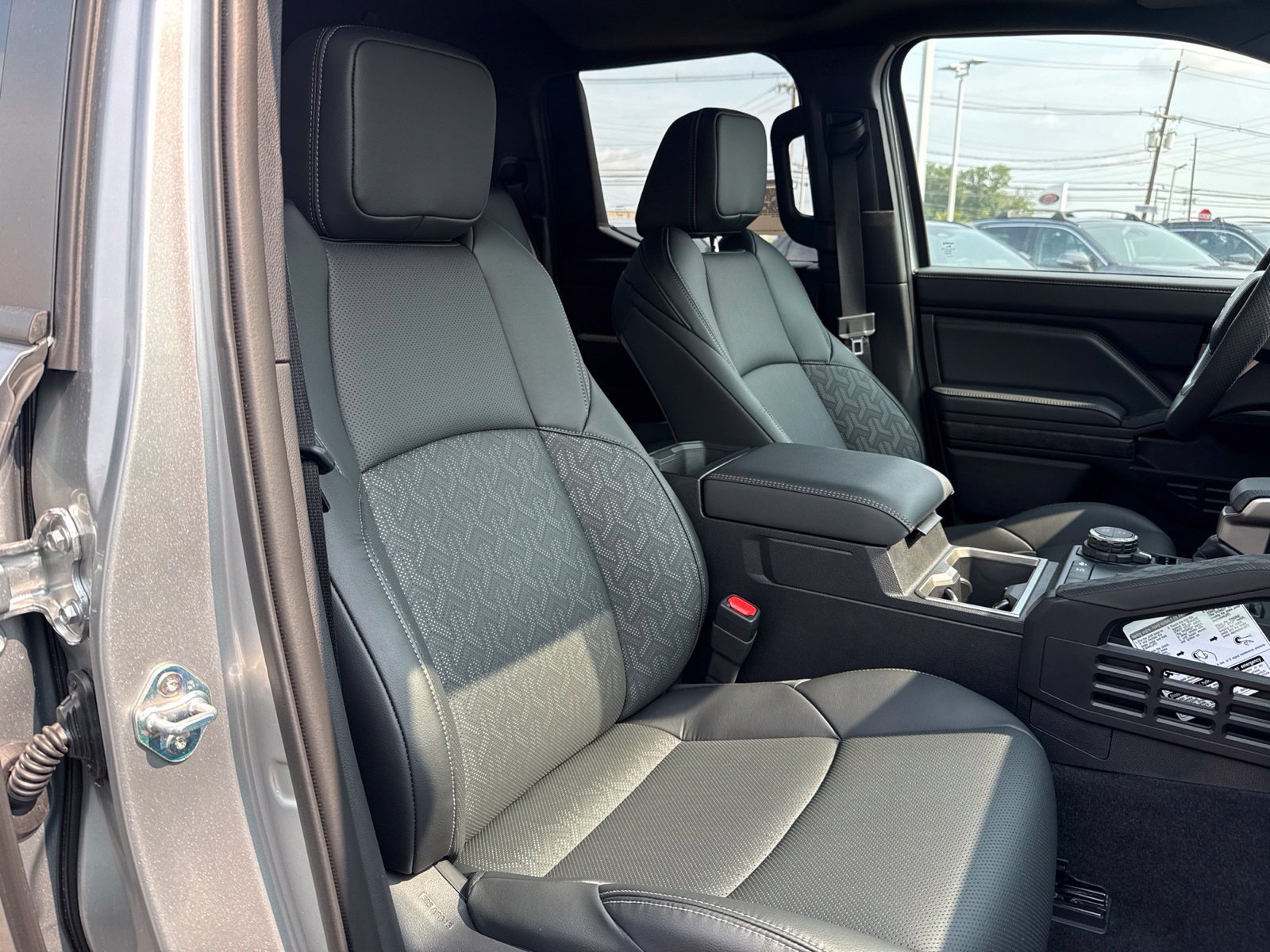 2026 Toyota Tacoma Limited - Photo 15