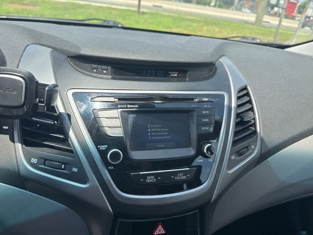 Thumbnail: 2015 Hyundai Elantra - 14