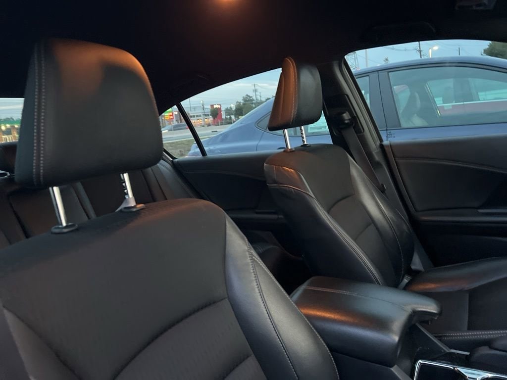 Thumbnail: 2017 Honda Accord - 17