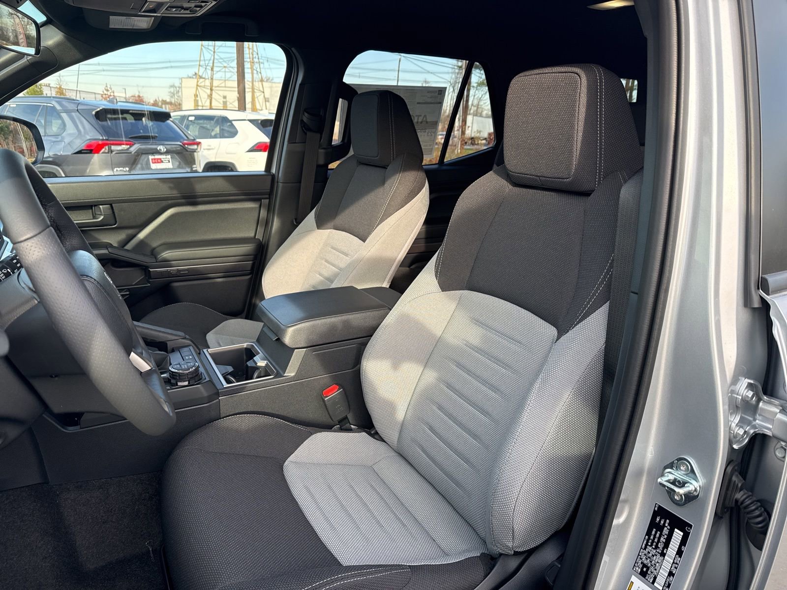 Thumbnail: 2025 Toyota 4Runner - 12