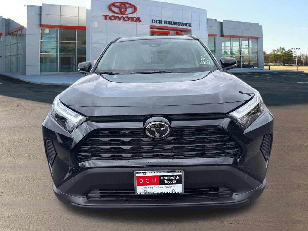 Thumbnail: 2025 Toyota RAV4 - 2