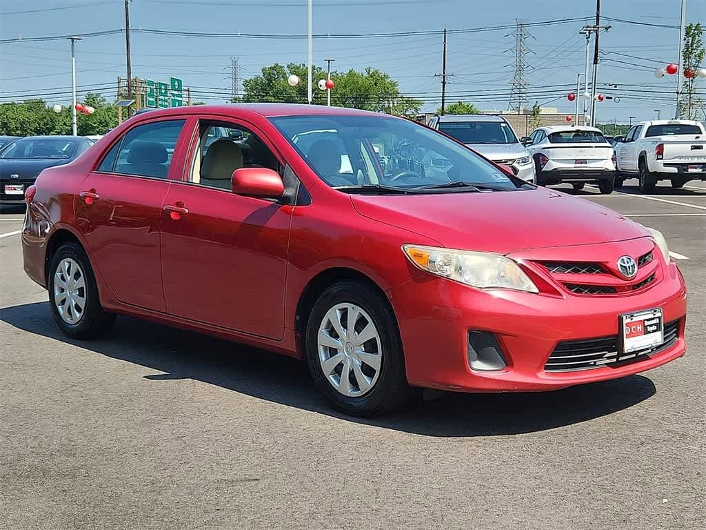 Thumbnail: 2013 Toyota Corolla - 2