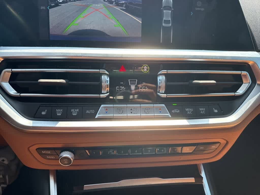 Thumbnail: 2022 BMW 3 Series - 26