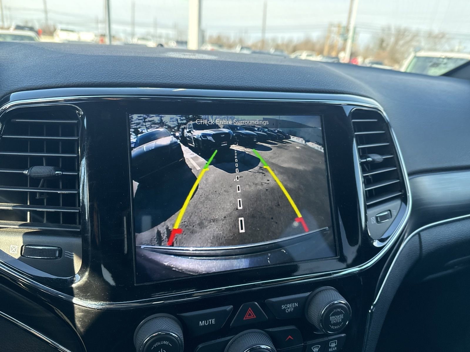 Thumbnail: 2019 Jeep Grand Cherokee - 26