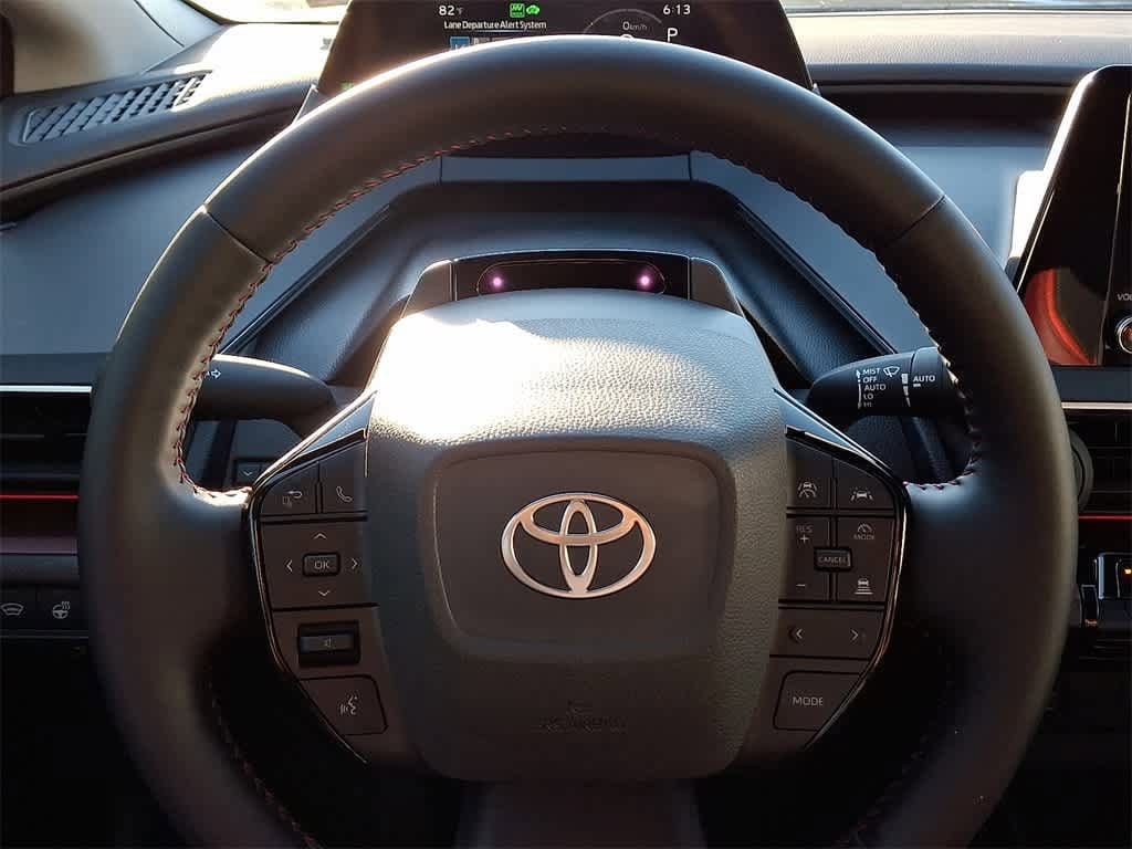Thumbnail: 2024 Toyota Prius Prime - 22