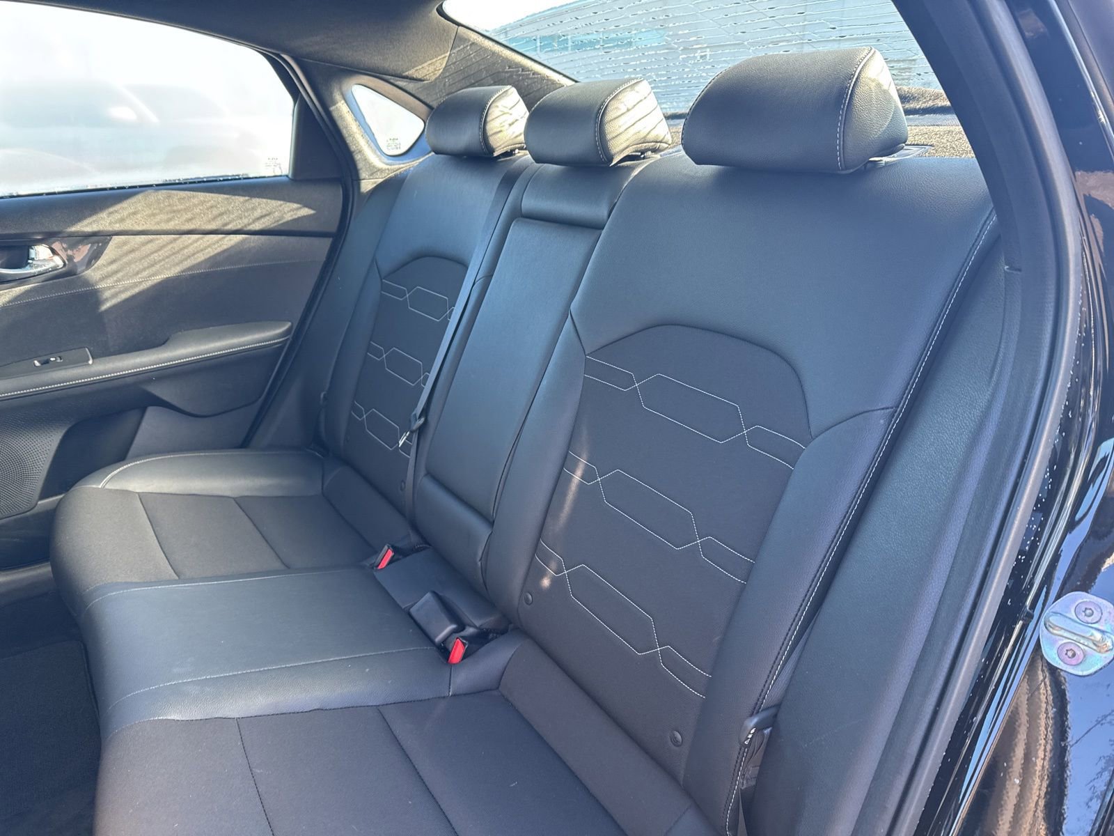 Thumbnail: 2023 Kia Forte - 19