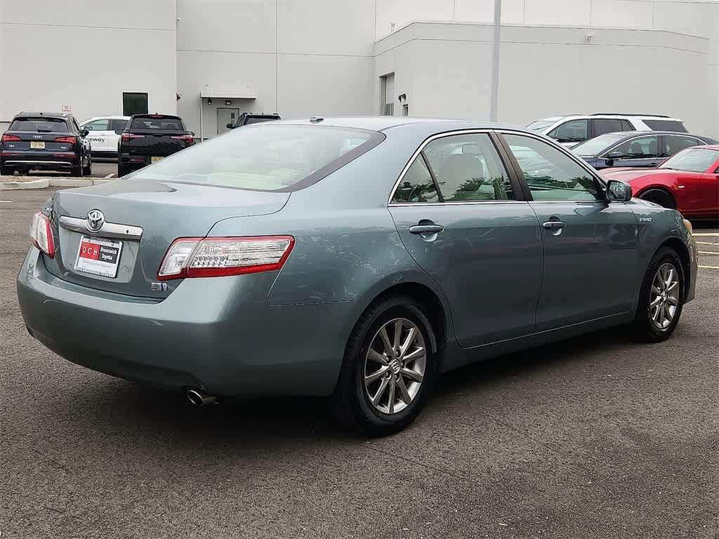 Thumbnail: 2011 Toyota Camry - 4