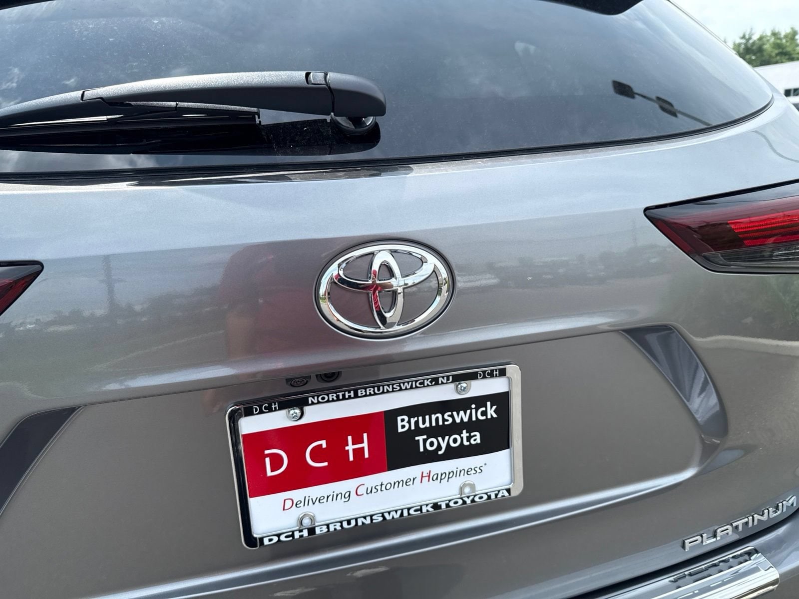 Thumbnail: 2026 Toyota Highlander - 10