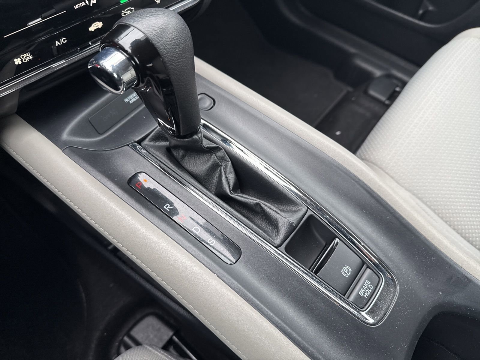 Thumbnail: 2022 Honda HR-V - 30