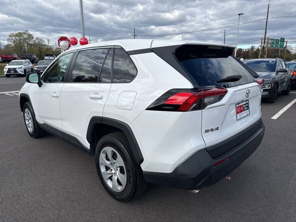 Thumbnail: 2023 Toyota RAV4 - 20