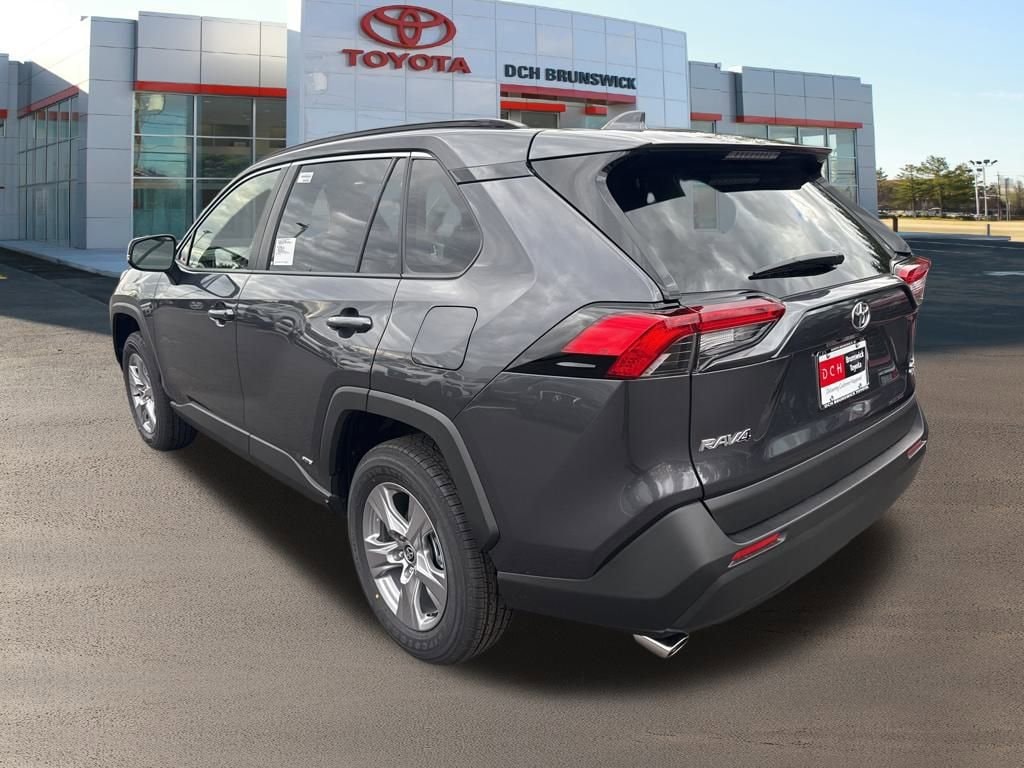 Thumbnail: 2025 Toyota RAV4 - 6