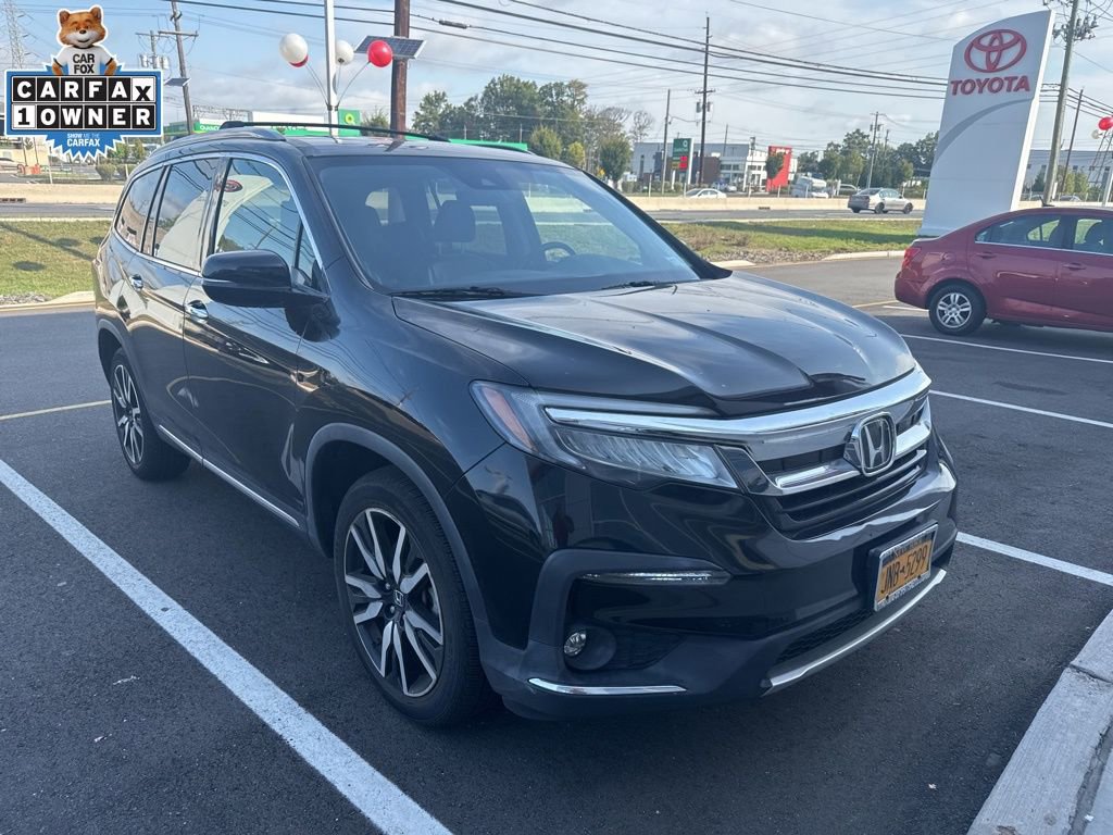 2020 Honda Pilot Touring photo 2