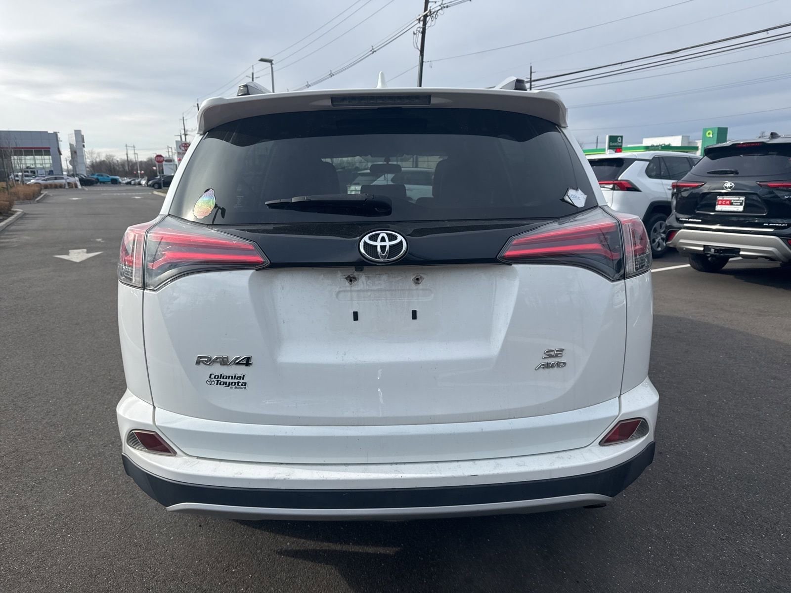 Thumbnail: 2016 Toyota RAV4 - 6