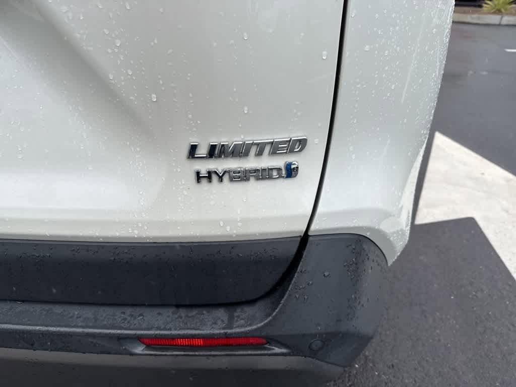 Thumbnail: 2019 Toyota RAV4 - 13
