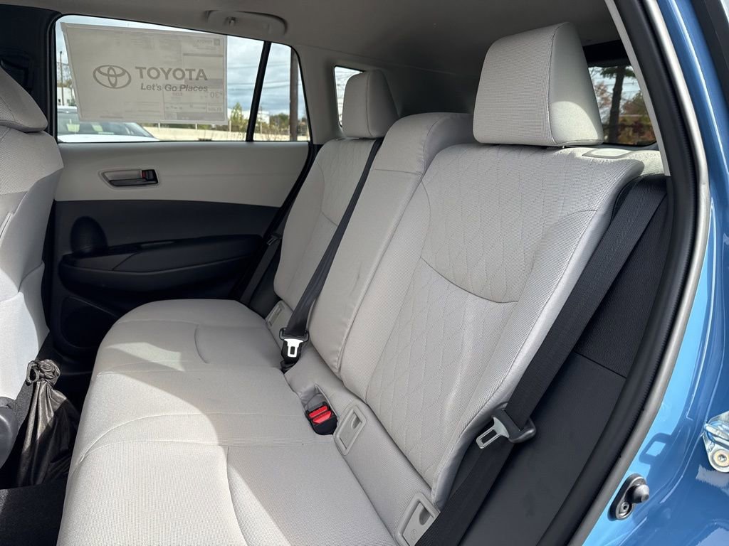 Thumbnail: 2026 Toyota Corolla Cross - 12