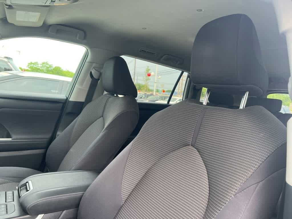 2021 Toyota Highlander L 15
