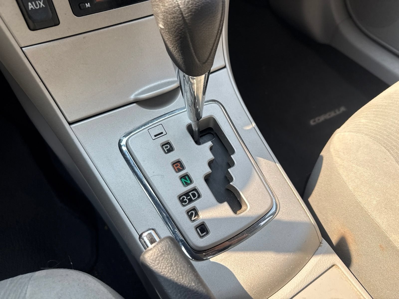 Thumbnail: 2011 Toyota Corolla - 28