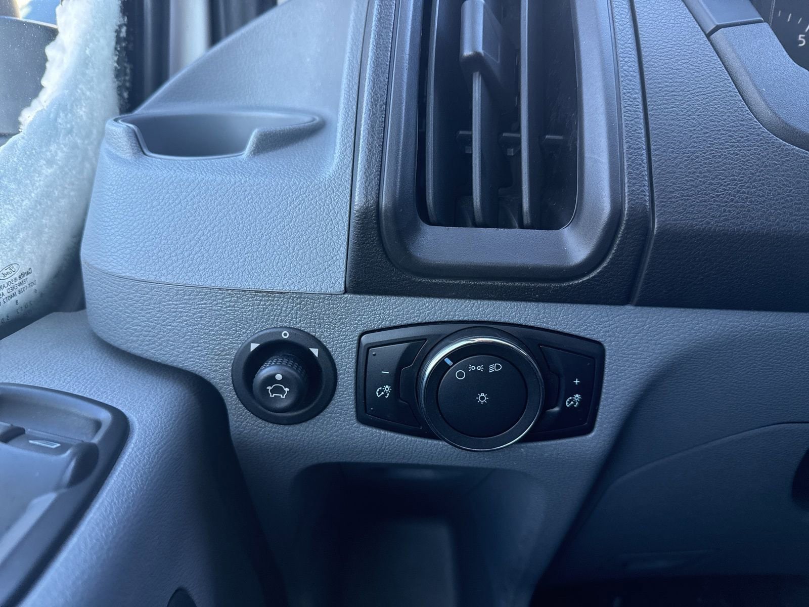 Thumbnail: 2016 Ford Transit Series - 29