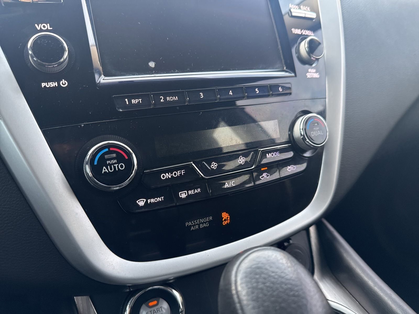 Thumbnail: 2016 Nissan Murano - 27