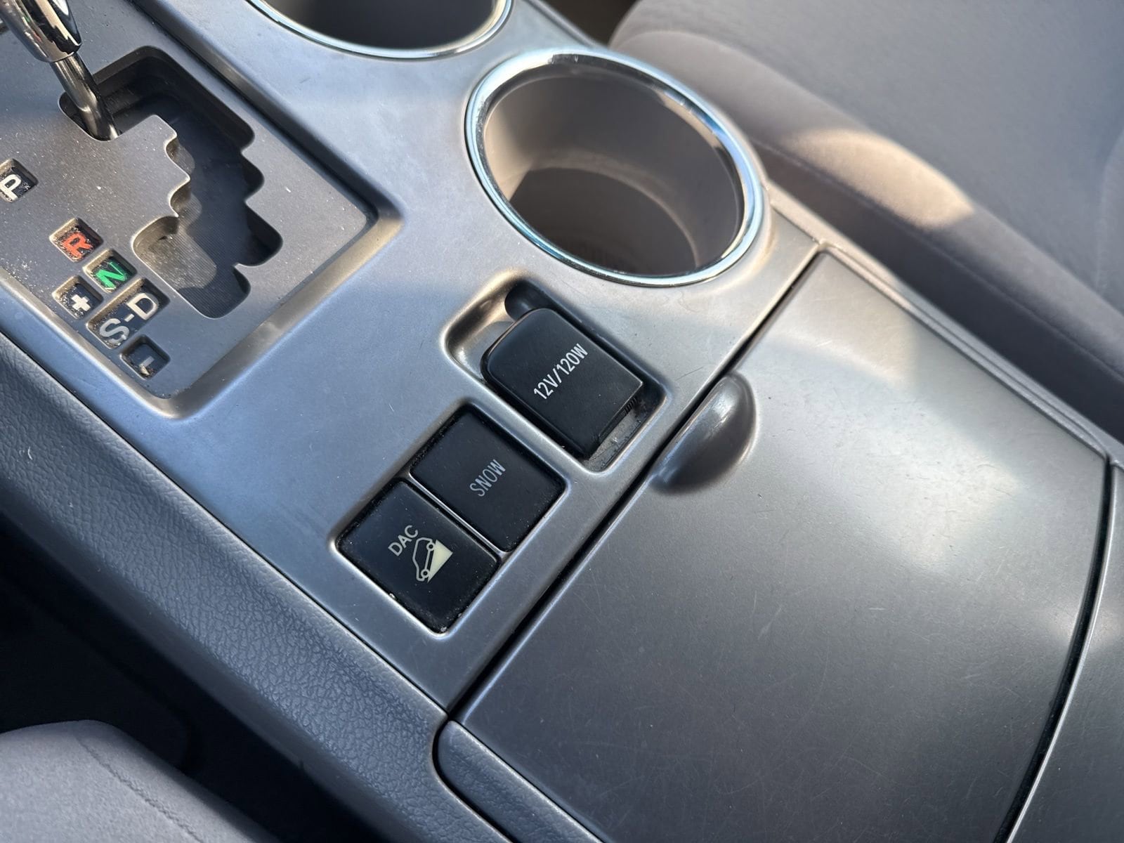 Thumbnail: 2009 Toyota Highlander - 30