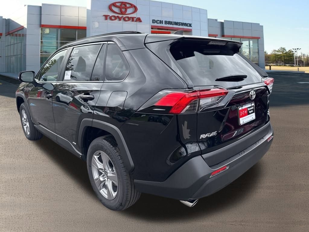 Thumbnail: 2025 Toyota RAV4 - 7