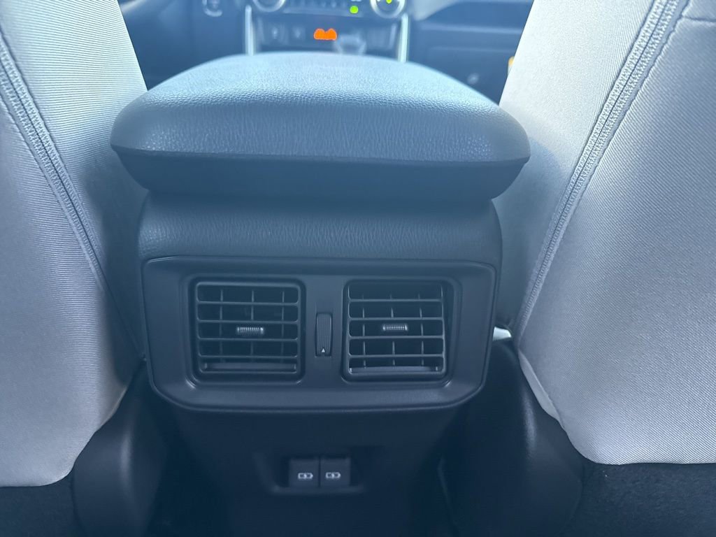 Thumbnail: 2025 Toyota RAV4 - 25