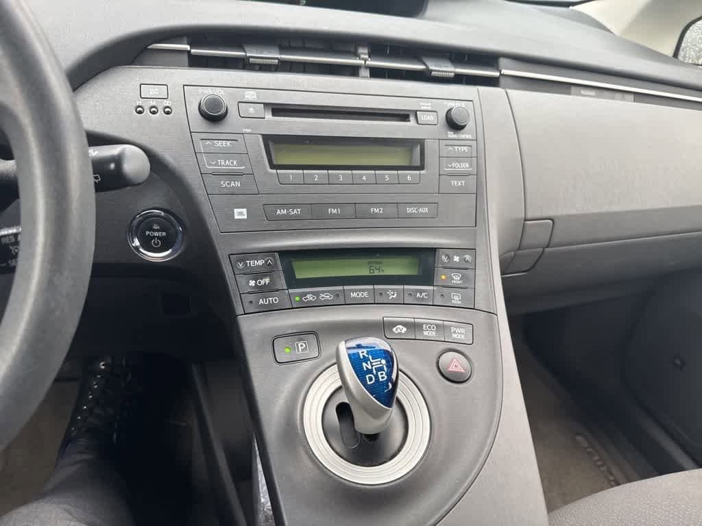 Thumbnail: 2010 Toyota Prius - 13