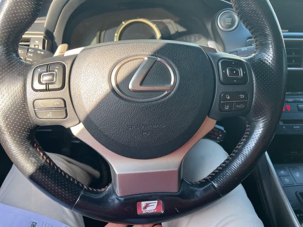 Thumbnail: 2017 Lexus IS - 21