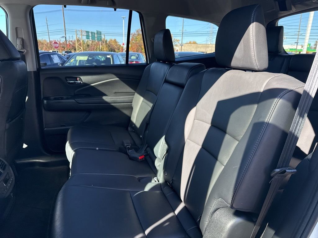 Thumbnail: 2021 Honda Pilot - 18