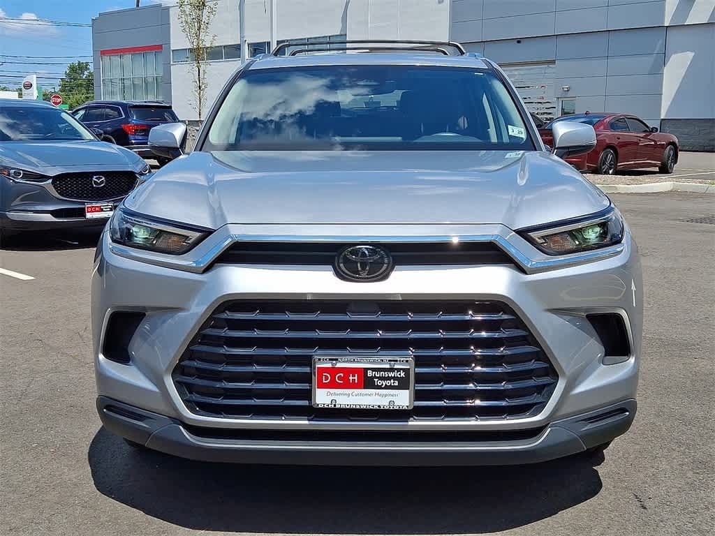 Thumbnail: 2024 Toyota Grand Highlander - 2