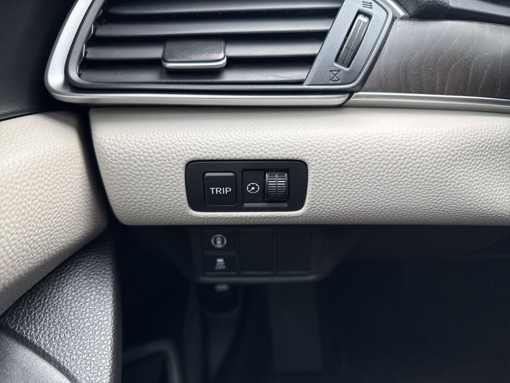 Thumbnail: 2020 Honda Accord - 30