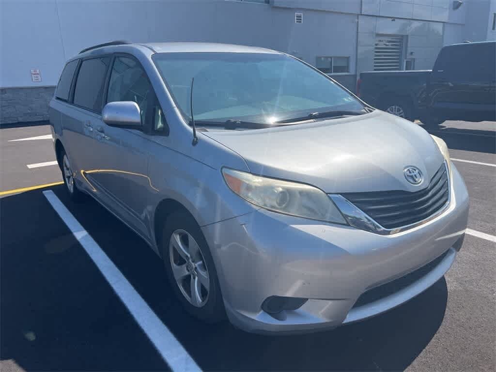 Used 2013 Toyota Sienna LE with VIN 5TDKK3DC9DS367054 for sale in North Brunswick, NJ