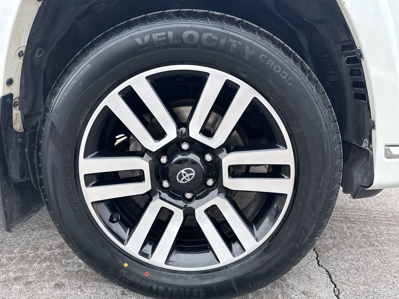 Thumbnail: 2022 Toyota 4Runner - 15