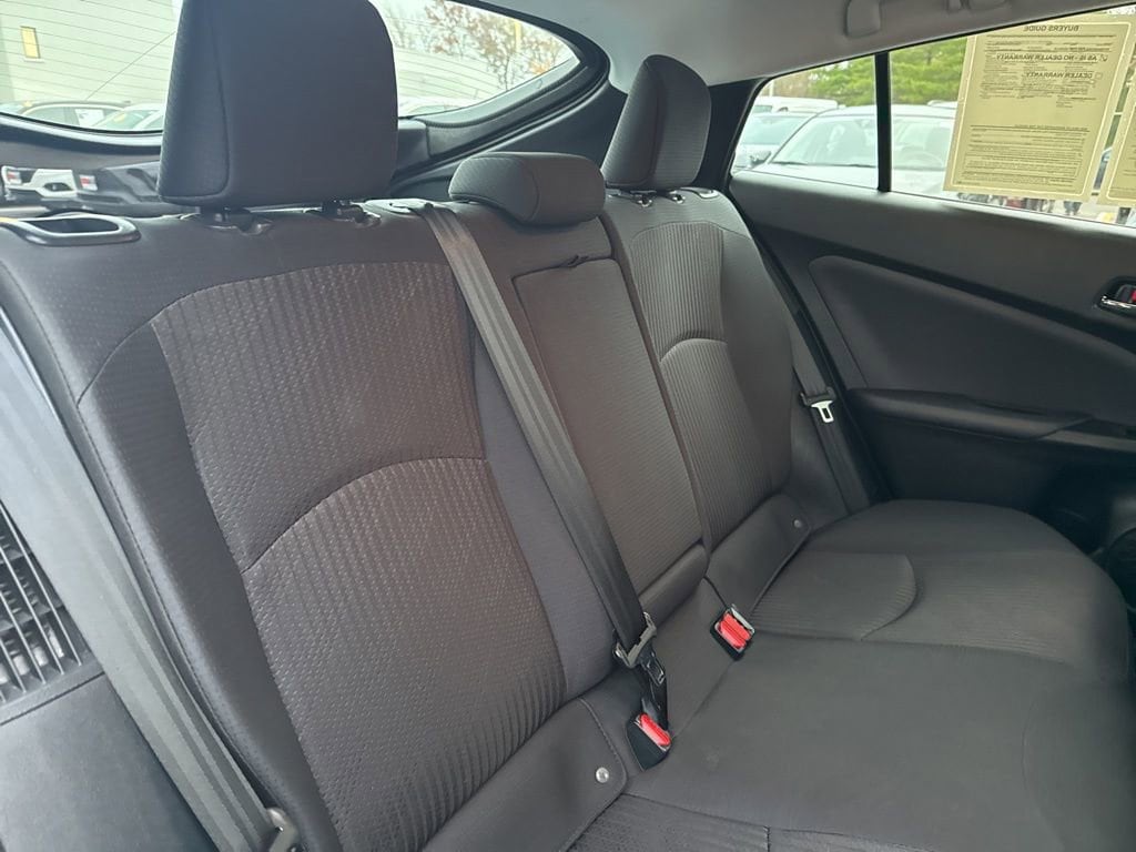 Thumbnail: 2022 Toyota Prius Prime - 23