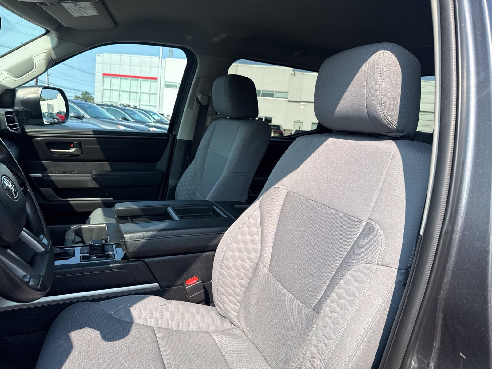 2024 Toyota Tundra SR5 - Photo 20