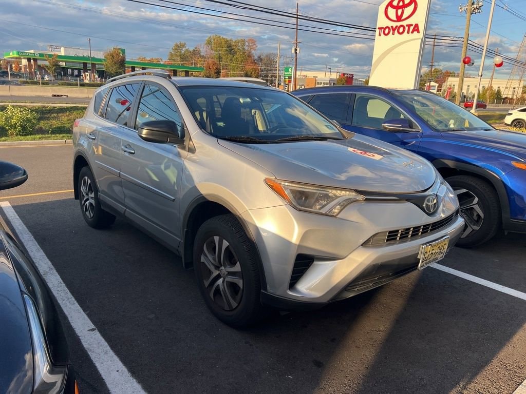 Used 2018 Toyota RAV4 LE SUV