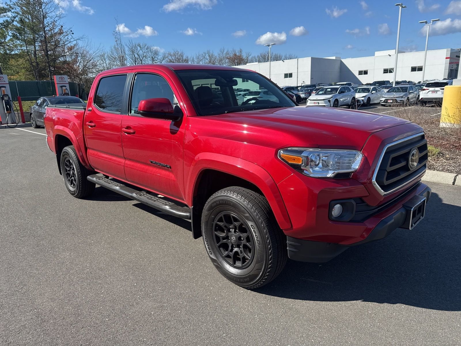 Thumbnail: 2021 Toyota Tacoma - 3