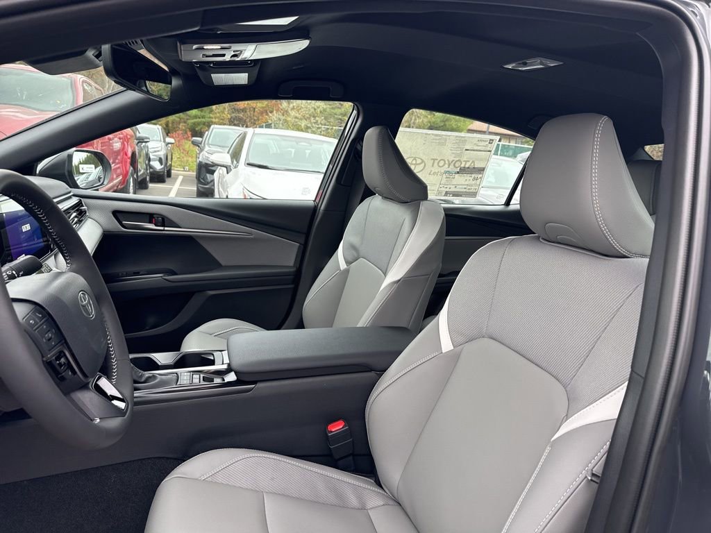 Thumbnail: 2026 Toyota Camry - 11